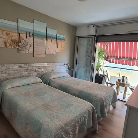 Apartahotel Airport-BCN, Atico, Terraza Privada&Barbacoa Viladecans